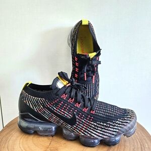 Nike Black and Red Athletic Shoes